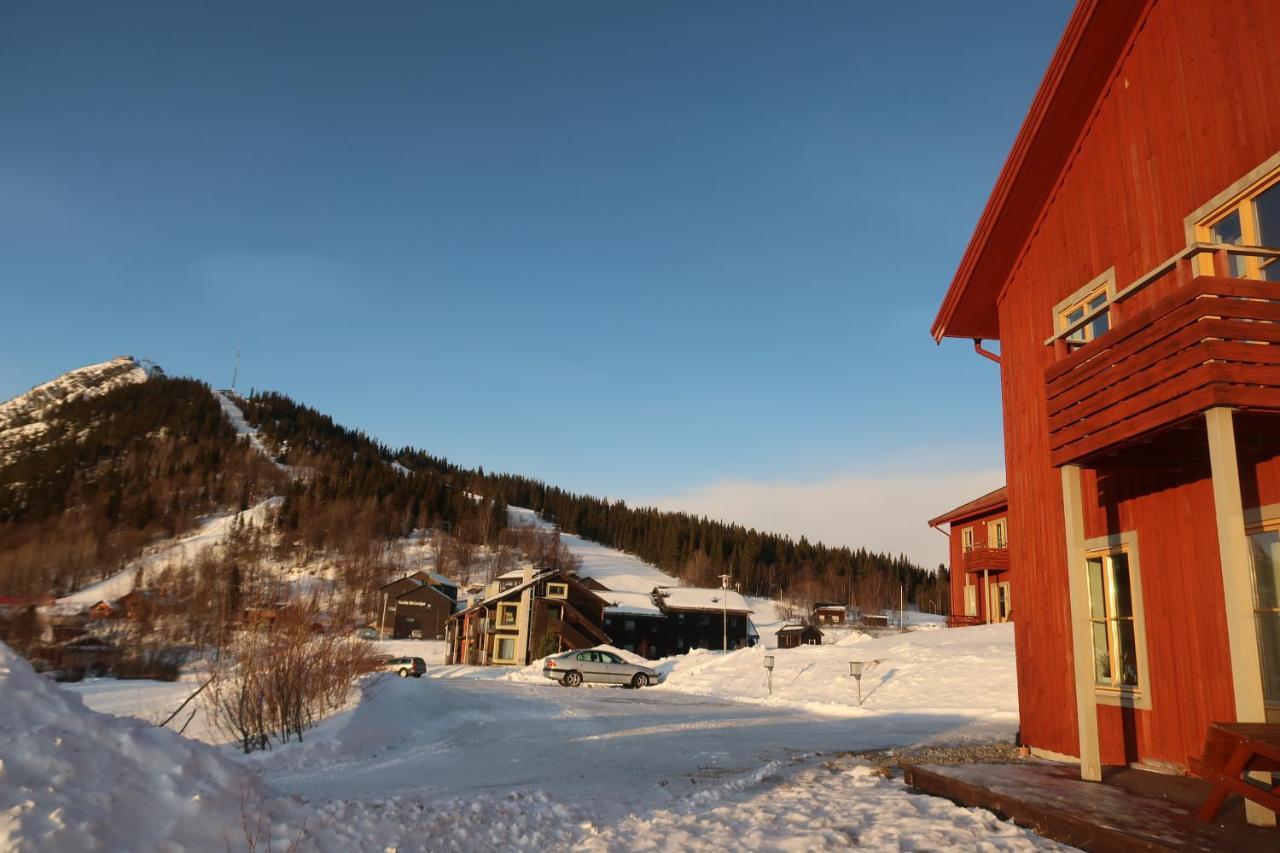 Funaesdalsporten Roeda Husen Funaesdalen Exterior foto